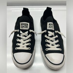 girls black and white converse, size 4